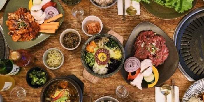 Korean Restaurant & Norebang (karaoke)